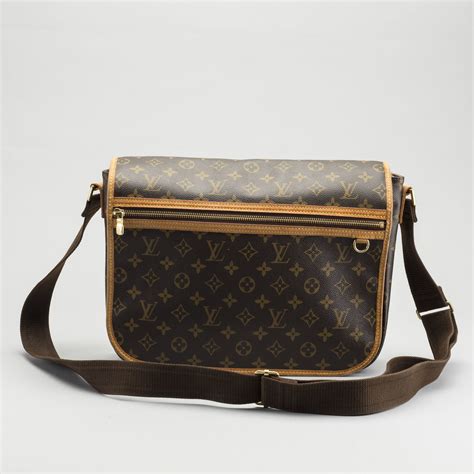 classic louis vuitton messenger bag